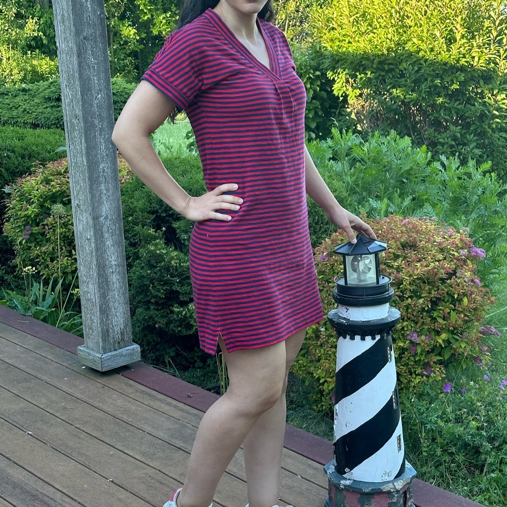 VINEYARD VINES Stripe Knit V-Neck Tee Shirt Dress Red/Navy XS 100% cotton